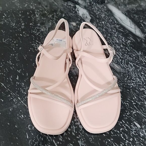 BRAND NEW NEW YORK & COMPANY CRISS-CROSS JEWEL STRAP WOMEN"S SANDAL - Picture 2 of 15